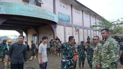 Pangdam IM tinjau Penanganan Pasca Bencana Banjir di Aceh Tamiang. 