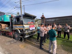 Kapolres Pijay Kerahkan Satu Unit Ekskavator untuk Percepat Pemulihan Pasca Bencana. 