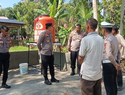 Kapolres Pidie Serahkan Dua Unit Sumur Bor Bantuan Kapolda Aceh untuk Warga Kembang Tanjung. 
