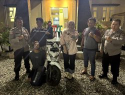 Polisi Ringkus Dua Pencuri Tas di Depan Apotek Sehat. 