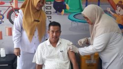 Puskesmas Ulee Kareng Lakukan Vaksinasi Bagi 101 JCH.