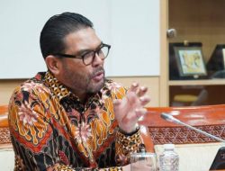 Kapolda Aceh Diapresiasi Anggota DPR RI Nasir Jamil Atas Penanaman 10 Ribu. 