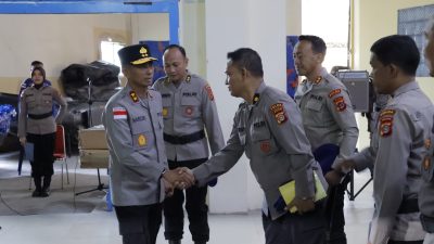 Kapolda Aceh Apresiasi Kinerja Personel Ditpolairud dalam Penanganan Banjir. 