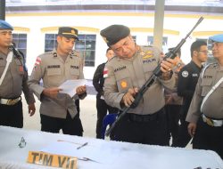 Polda Aceh Lakukan Pemeriksaan Senjata Api Yang Digunakan Personel. 