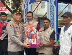 Kapolres Pidie dan Ketua Bhayangkari Cabang Pidie Kunjungi Pos Mudik Lebaran.