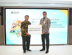 BSI Salurkan Rp 289 Miliar Zakat Perusahaan dan Karyawan melalui BAZNAS RI untuk Penguatan Ekonomi Umat. 