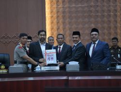 Mualem Sampaikan LKPJ 2025 dan Dorong Pembangunan Berkelanjutan. 