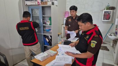 Kejati Aceh Geledah dan Sita Barang Bukti Dugaan Korupsi Pengolahan dan Perdagangan Ikan Unit Simeulue. 