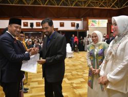 Mualem Lantik Tiga Kepala SKPA, Tekankan Percepatan Kinerja dan Serapan Anggaran. 