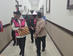 Mantan Kepala BPSDM Aceh Cs Ditahan Atas Dugaan Korupsi Beasiswa. 