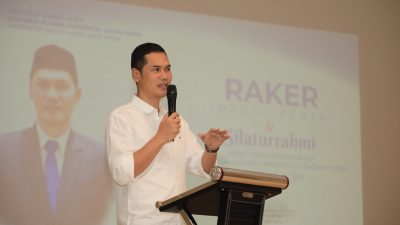 Sekda Aceh Buka Raker Kagama, Tekankan Peran Alumni dalam Pembangunan Daerah. 