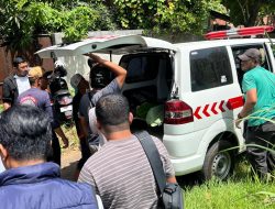 Warga Lamdingin Ditemukan Mengapung Di Krueng Aceh, Polisi Lakukan Olah TKP.