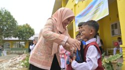 DWP Aceh Salurkan Bantuan Perlengkapan Sekolah bagi Siswa Terdampak Banjir di Tamiang. 