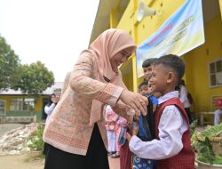 DWP Aceh Salurkan Bantuan Perlengkapan Sekolah bagi Siswa Terdampak Banjir di Tamiang. 