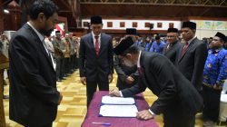 Mualem Lantik 248 Kepala SMA, SMK dan SLB se-Aceh. 