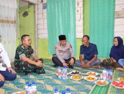 Kapolda Aceh dan Pangdam IM Takziah ke Rumah Duka Pratu Galuh Nugraha.