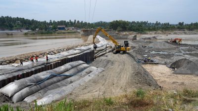 Pembangunan Bendung Pante Lhong II Dikebut, Safrizal Optimistis Rampung Sesuai Target