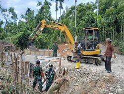 Satgas TMMD Ke-129 Kodim 0102/Pidie Perkuat Fondasi Jembatan Box Culvert di Pidie.