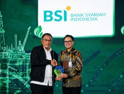 Perkuat Pemberdayaan Masyarakat melalui Green Zakat, BSI Raih Anugerah Utama ESG. 
