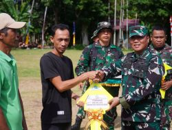 Irdam IM Serahkan Simbolis 4 RTLH dan 5 Sumur Bor kepada Warga Labuhanhaji Timur. 