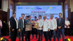 SMSI Aceh Besar Resmi Dikukuhkan, Zulfikar Terima SK Kepengurusan. 