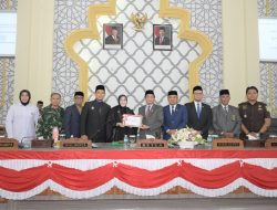 Dewan Terima Dokumen Raqan APBK-P Banda Aceh Tahun Anggaran 2026 dari Eksekutif.