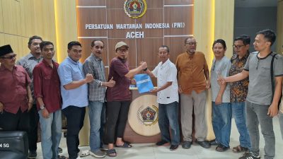Sayuti Achmad Ambil Formulir Sebagai Balon Ketua PWI Aceh 2026-2031.