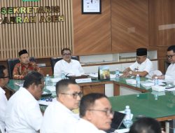 Plt Sekda Aceh Ikuti Rapat Persiapan Pelaksanaan PORA XV Aceh Jaya. 
