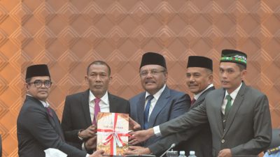 Pj Sekda Aceh Sampaikan Nota Keuangan dan Rancangan APBA 2027.